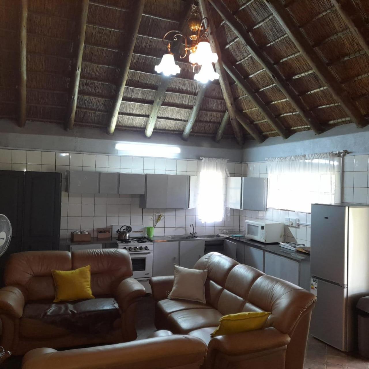 Lodge Marico Guest